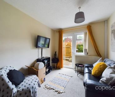 1 bedroom semi-detached house to rent - Photo 2