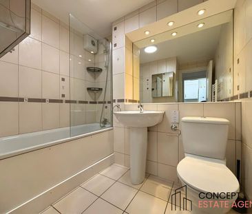 2 bedroom apartment to rent - Photo 6