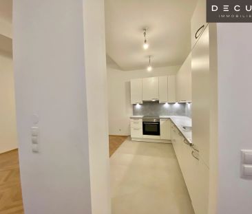 TOPSANIERT + UNBEFRISTET + GROSSZÜGIGE 2-ZIMMER WOHNUNG - Photo 2