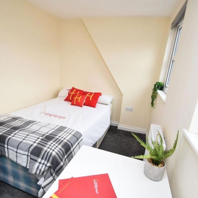 5 bedroom house to rent - Photo 1
