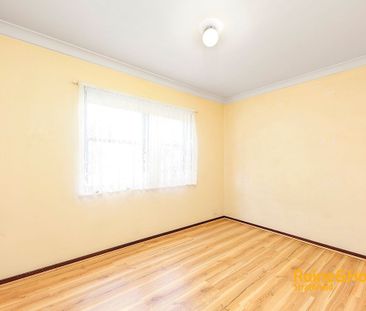 SPACIOUS 2 BEDROOM UNIT WITH BALCONY AND L.U.G - Photo 5