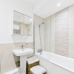 St. Ives Road, Maidenhead St. Ives Road, Maidenhead - Photo 3