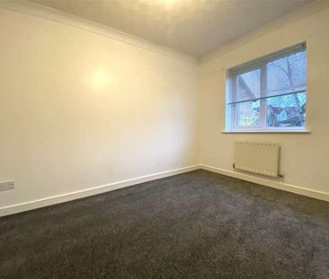 Honeysuckle Road, Hamilton, Leicester, LE5 - Photo 1