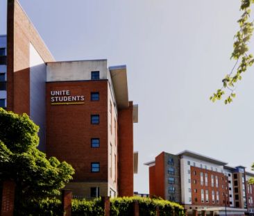 Large Studio - Photo 5