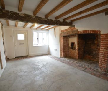 2 bedroom cottage to rent - Photo 1