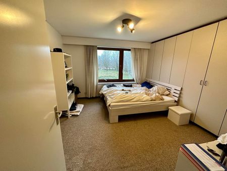 Meerdere kamers in ruime woning met tuin. - Foto 2