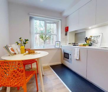 Bronze 2 Bed Apartment - Photo 1