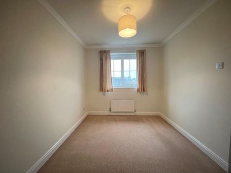 3 bedroom semi-detached house to rent - Photo 4