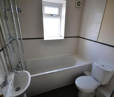 2 bedroom terraced house to rent - Photo 6