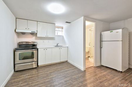 For Lease - 2 Crayford Drive Unit# Lower, Toronto, Ontario - Photo 3