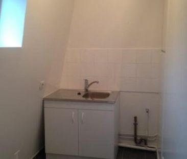 location Appartement T1 DE 26m² À PARIS - Photo 3