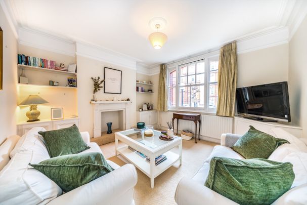 Irving Mansions, London, W14, London - Photo 1