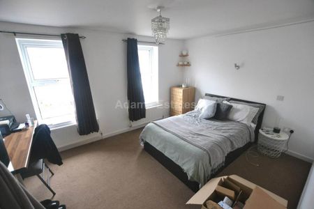 6 bedroom terraced house to rent - Photo 5