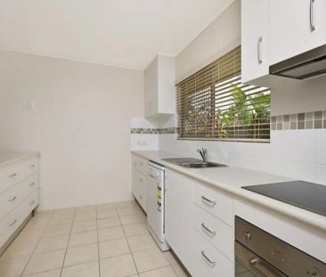 Unit 2/36 Wareham Street, Aitkenvale. - Photo 2