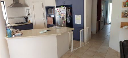 Port Kennedy - Photo 5