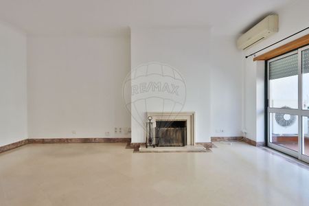 Apartamento T3 em Lisboa - Photo 3