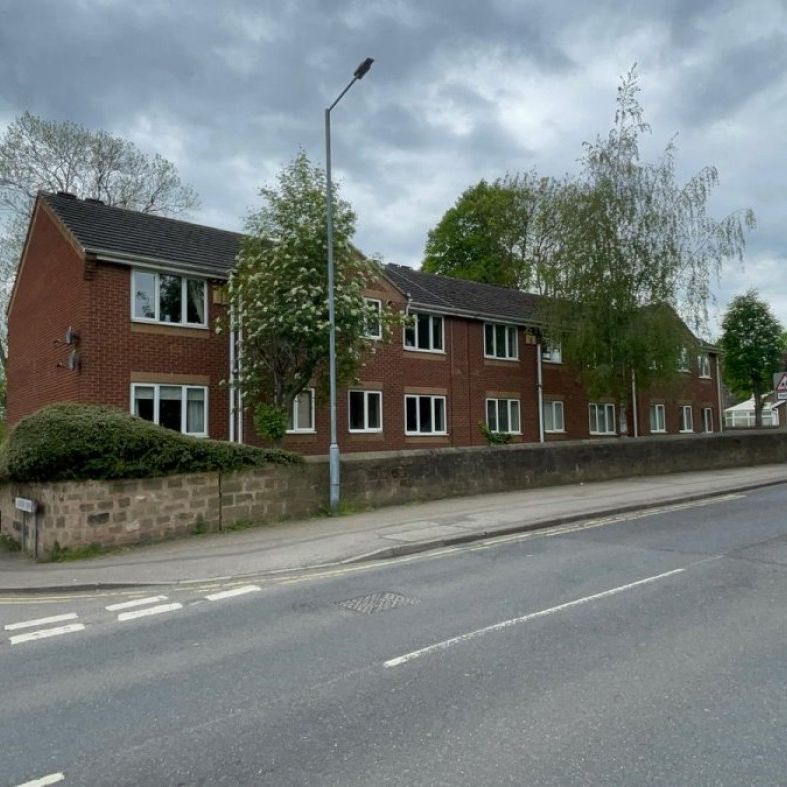 2 bed Flat - To Let - Photo 1