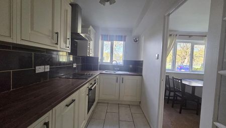 1 bedroom flat to rent - Photo 3