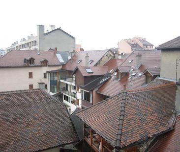 Location Appartement 1 pièce 37m² ANNECY 74000 - Photo 6