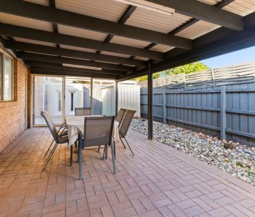 Bright, Modern & Perfect for Family Living - Photo 2