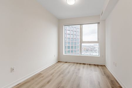 For Lease - 5 York Garden Way Unit# 1101, Toronto, Ontario - Photo 4