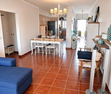 Apartamento T1 num condomínio com piscina para arrendamento em Sant... - Photo 1