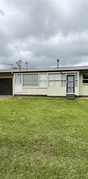 Eastside Escape, Close to Lake. Hannahs Bay - Photo 1