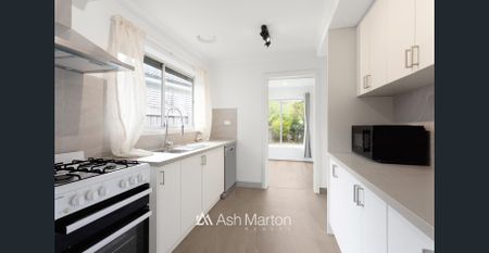 Prime Location Near Frankston High - Photo 3