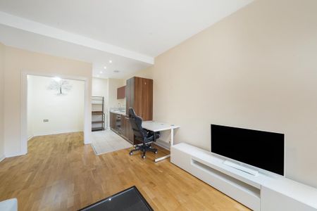 1 bedroom flat to rent - Photo 3