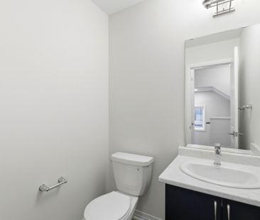 For Lease - 660 COLBORNE Street Unit# 33, Brantford, Ontario - Photo 2