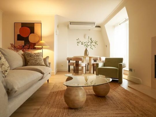 3 Bedroom Flat To Let - Photo 1