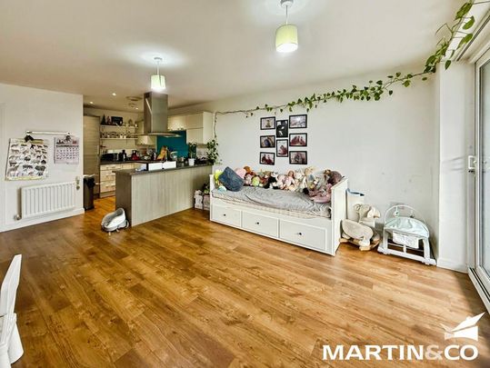 2 bedroom apartment to rent - Photo 1