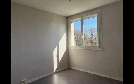 Location Appartement 3 pièces 56 m² La Châtre - Photo 3
