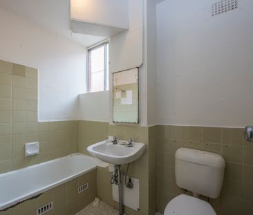 2/11 Drummond Street, Warwick Farm NSW 2170 - Apartment For Rent | ... - Photo 2