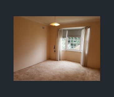 Bright & Comfortable house in a quiet street - Photo 5