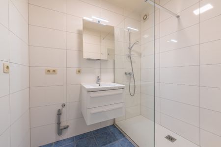 MODERN 2-SLAAPKAMERAPPARTEMENT DICHTBIJ COINTE ! - Foto 3