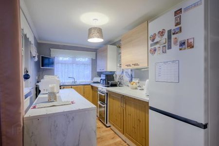 45 Belfast Road, Bangor, BT20 3PW - Photo 5