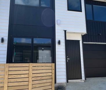 Modern Family Home in Fantastic School Zone - Photo 1