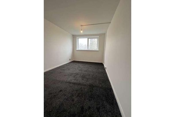 Selcroft Avenue, Quinton, Birmingham, B32 - Photo 1