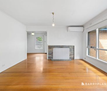 Spacious Family Home in Prime Nunawading Location - Photo 1