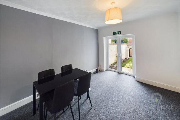 5 bedroom house to rent - Photo 1