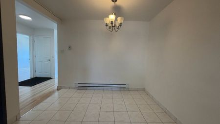 8619 Rue Hélène, H8N1Z3, Montréal - Photo 4