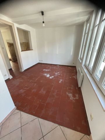 DOZULE - Appartement 2 pièces - Photo 2