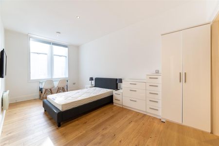 2 bed apartment to rent in Grainger Street, City Centre, NE1 - Photo 5
