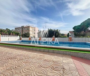 Piso en alquiler temporal con parking y vistas al mar en El Poal, C... - Photo 2