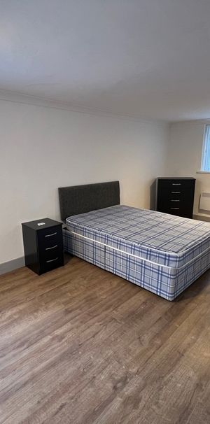 Harnall Lane West, Coventry, CV1 - Photo 1