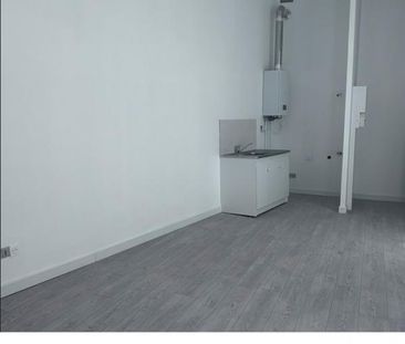Location Appartement 2 pièces 42m² ELBEUF 76500 - Photo 3