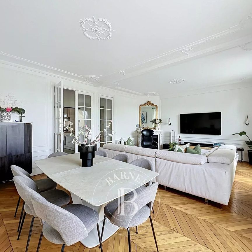 Tout savoir sur cet appartement dans le quartier Georges Brassens, à Paris 15ème - Photo 1