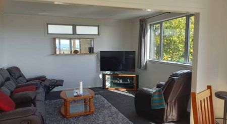 Tiger town 2bdrm house - Photo 3