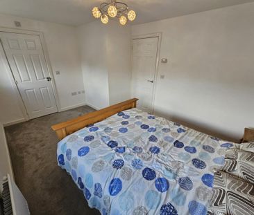 3 bedroom detached house to rent - Photo 5